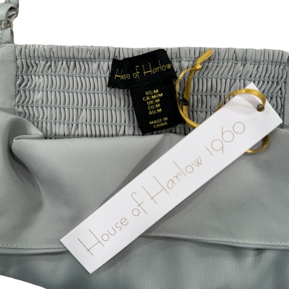 HOUSE OF HARLOW 1960 Bandeau Crop Top Satiny Effect Soft Stretchy NWT Medium - Picture 4 of 5